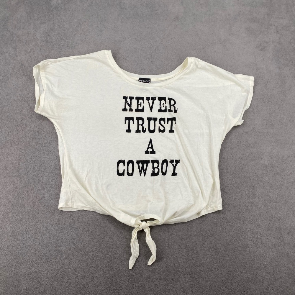 Wet Seal Never Trust A Cowboy Graphic Tie Front Crop Top Cream Y2K Large‎